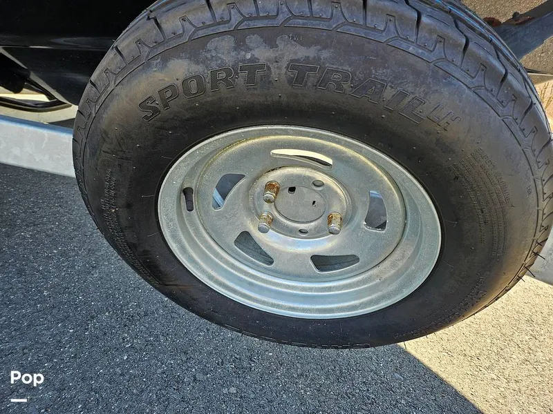 Slide: The Image of Trailer Spare Tire - 16323863