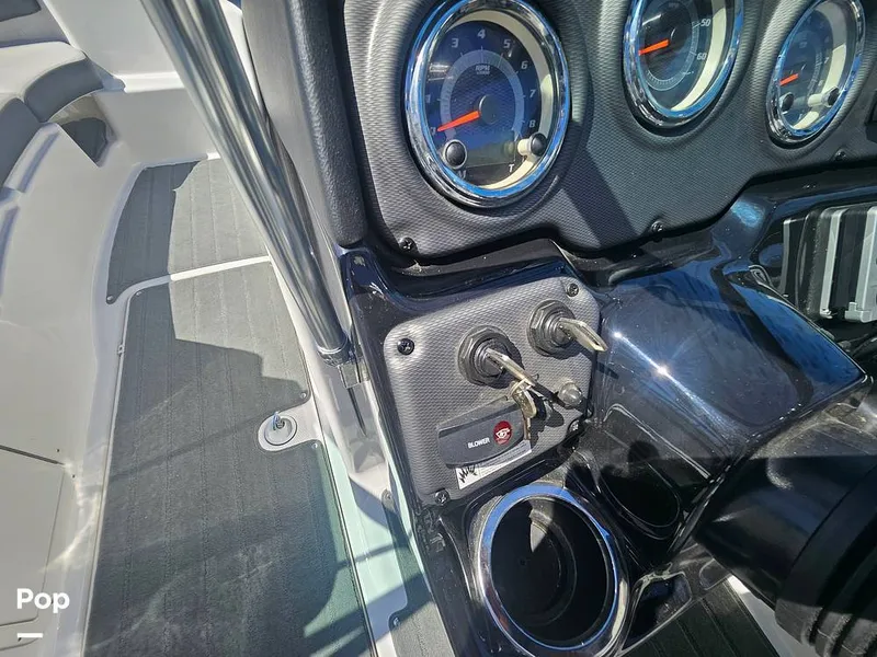 Slide: The Image of Yamaha 212x 2014 - 16323791