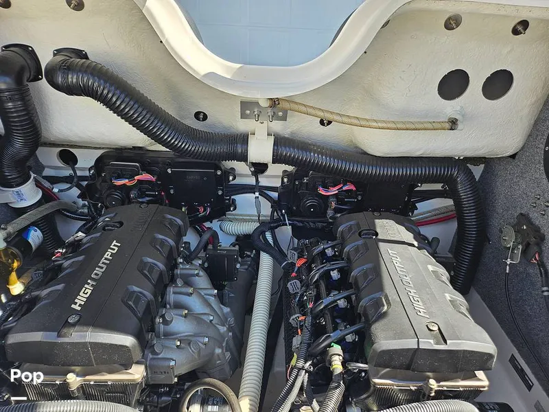 Slide: The Image of Yamaha 212x 2014 - 16323824