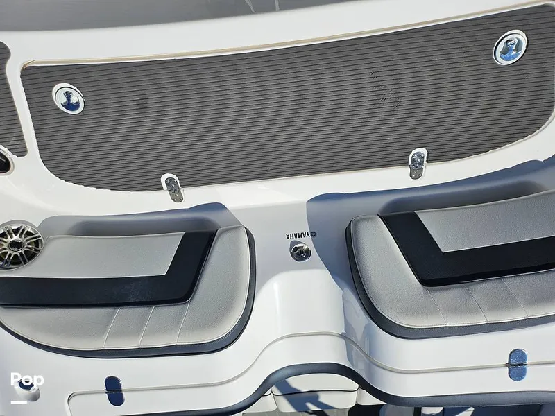 Slide: The Image of Yamaha 212x 2014 - 16323835