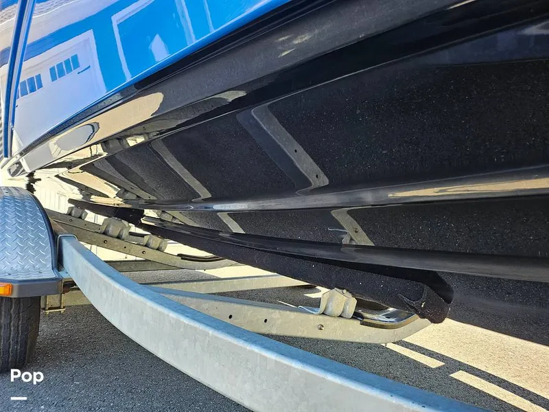 Slide: The Image of Yamaha 212x 2014 - 16323849