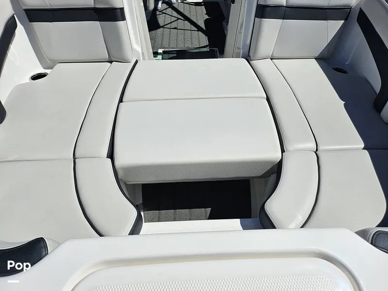 Slide: The Image of Yamaha 212x 2014 - 16323855