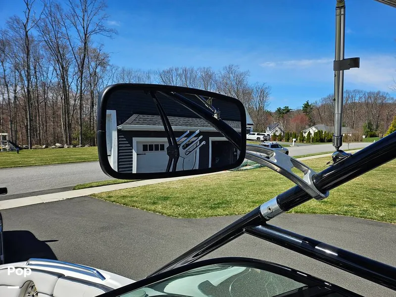 Slide: The Image of Yamaha 212x 2014 - 16323875