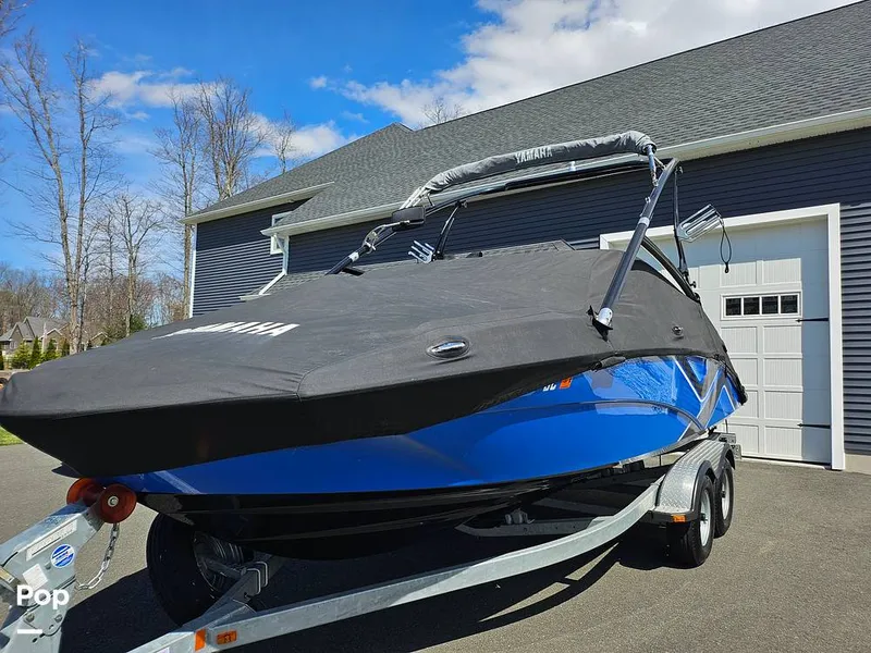 Slide: The Image of Yamaha 212x 2014 - 16323886