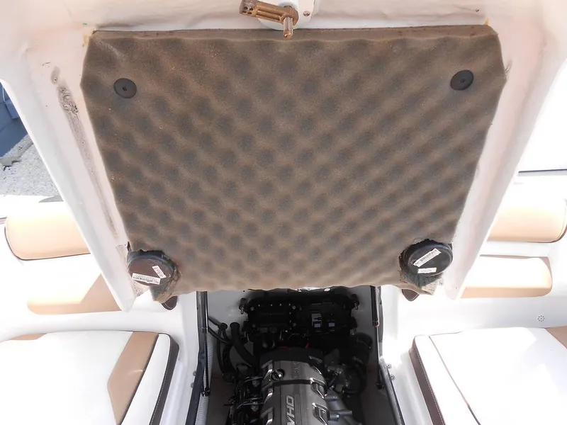 Slide: The Image of Yamaha AR195s 2022 - 16323425