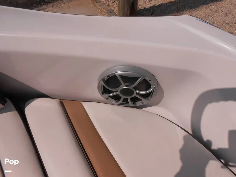 Slide: The Image of Yamaha AR195s 2022 - 16323454