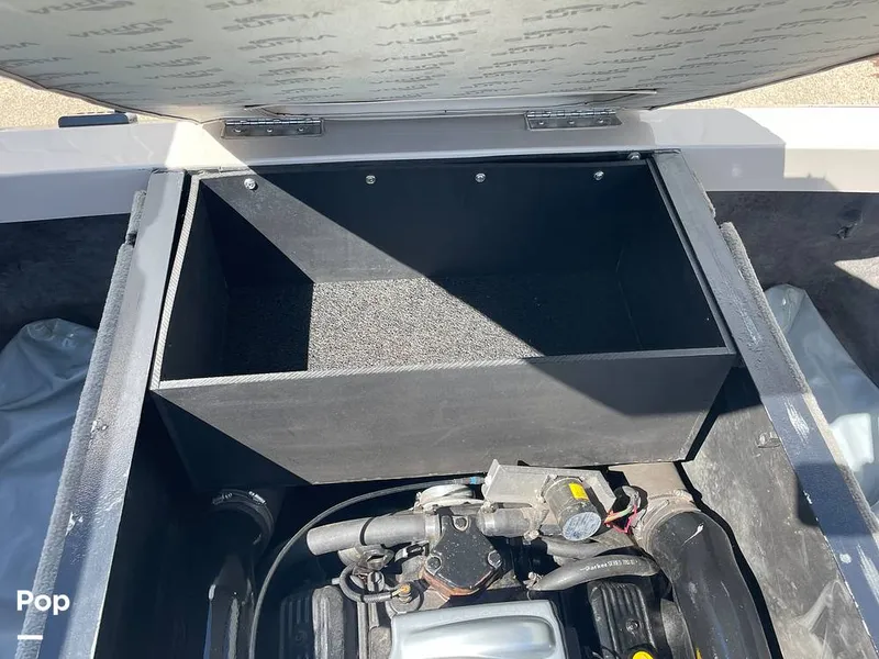 Slide: The Image of Supra Launch 24SSV 2005 - 16363368