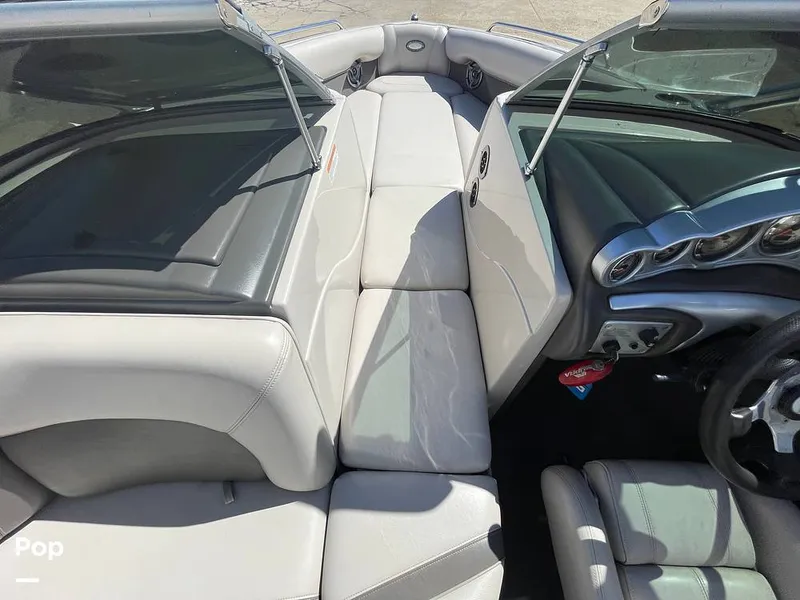 Slide: The Image of Supra Launch 24SSV 2005 - 16360913