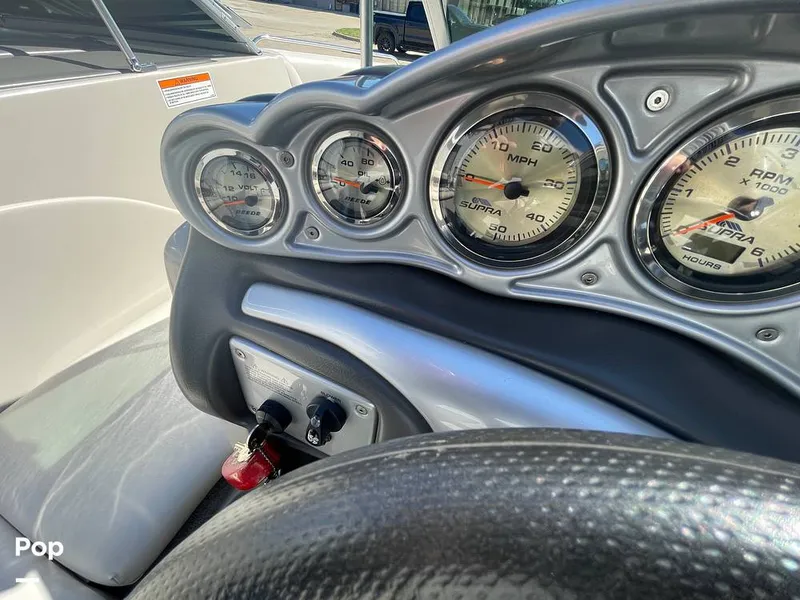 Slide: The Image of Supra Launch 24SSV 2005 - 16360918