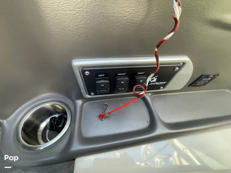 Slide: The Image of Supra Launch 24SSV 2005 - 16360928