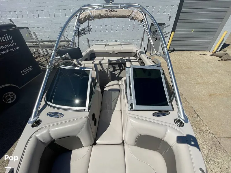 Slide: The Image of Supra Launch 24SSV 2005 - 16360931