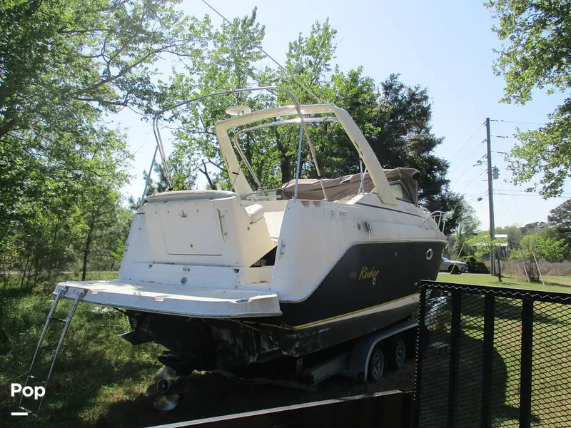 Slide: The Image of Rinker Fiesta Vee 270 2005 - 16369270