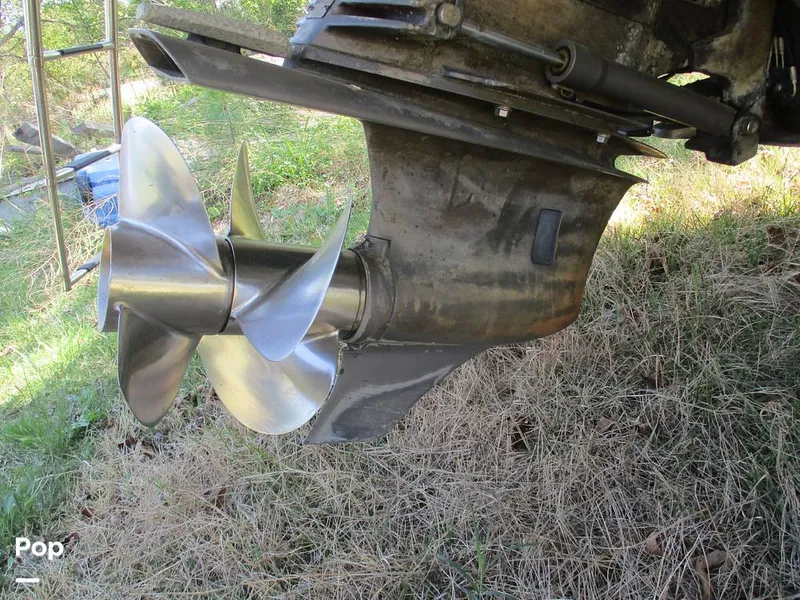 Slide: The Image of Rinker Fiesta Vee 270 2005 - 16369277