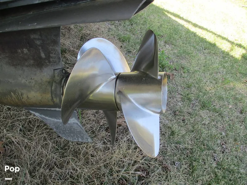 Slide: The Image of Rinker Fiesta Vee 270 2005 - 16369264