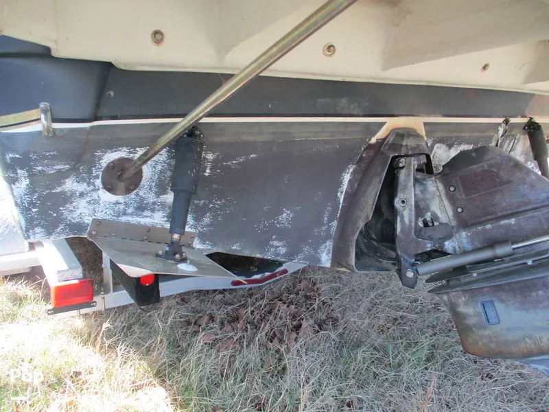 Slide: The Image of Rinker Fiesta Vee 270 2005 - 16369265