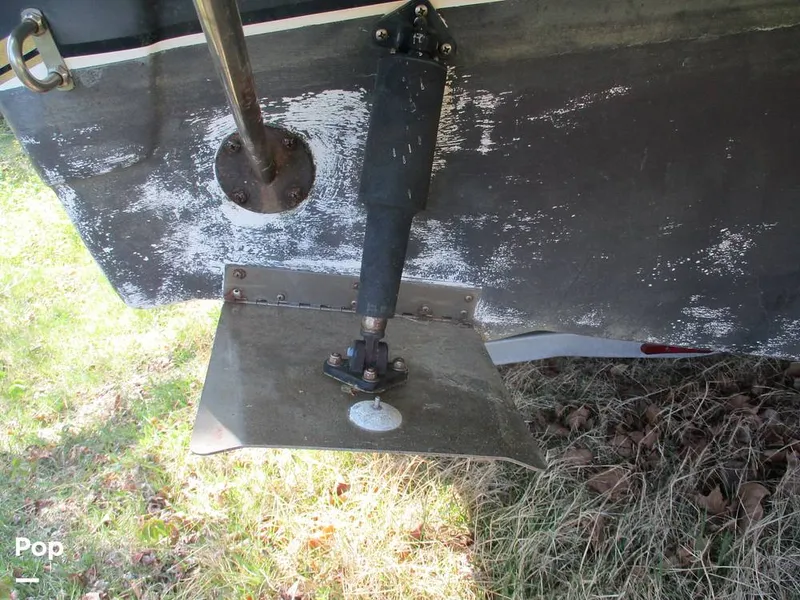 Slide: The Image of Rinker Fiesta Vee 270 2005 - 16369273