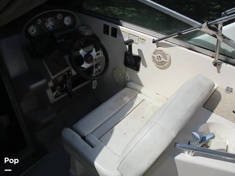 Slide: The Image of Rinker Fiesta Vee 270 2005 - 16369294