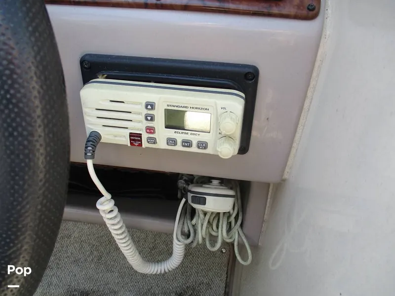 Slide: The Image of Rinker Fiesta Vee 270 2005 - 16369307