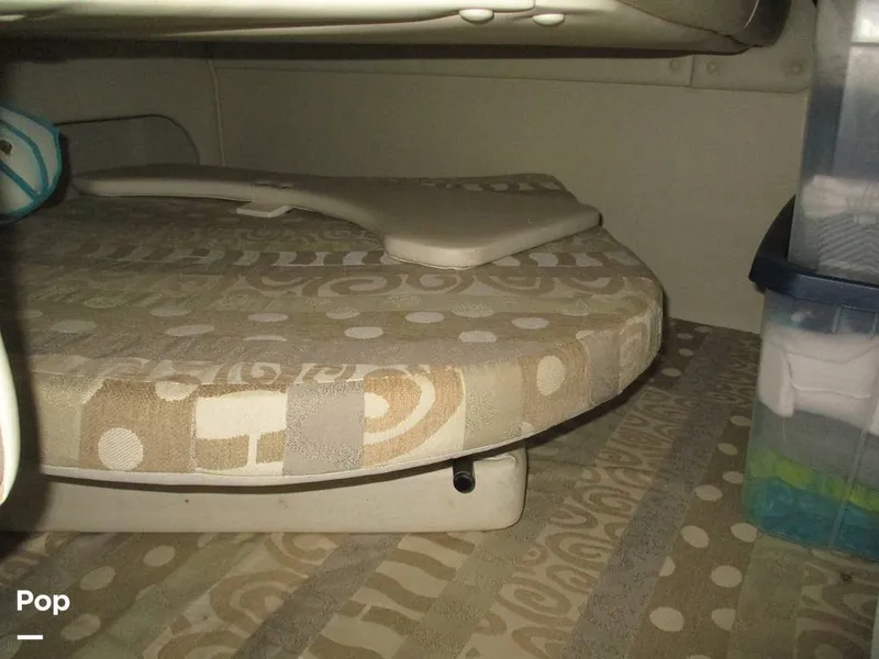 Slide: The Image of Rinker Fiesta Vee 270 2005 - 16369327