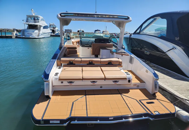 Slide: The Image of Aviara AV32 2024 - 7