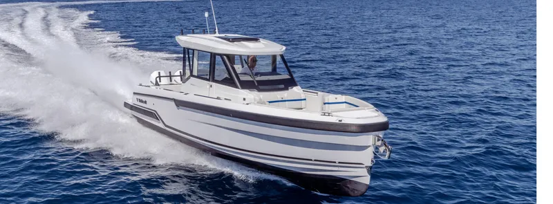 The Image of Beneteau Power 28 Explorer - 0