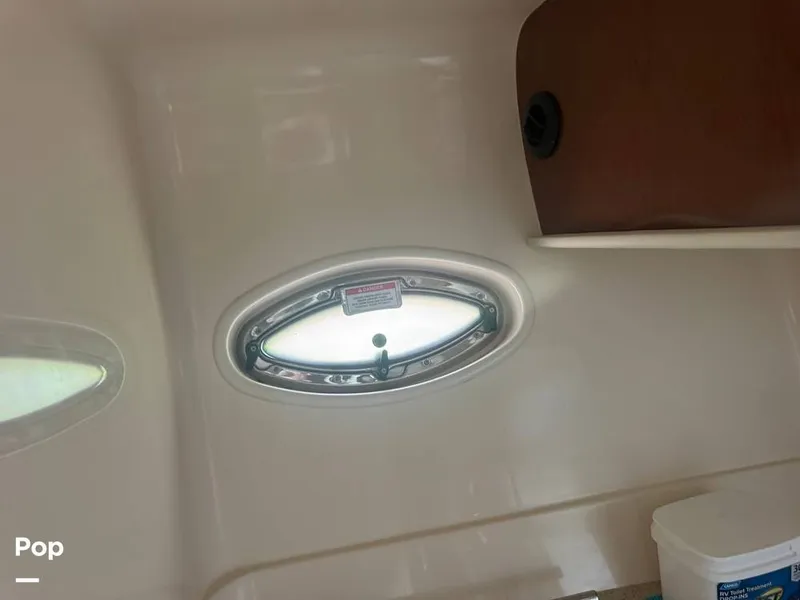 Slide: The Image of Sea Ray 38 Sundancer 2009 - 16324022