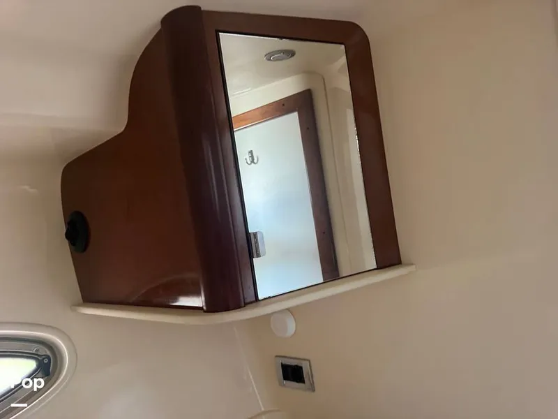 Slide: The Image of Sea Ray 38 Sundancer 2009 - 16324023