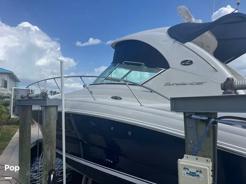 Slide: The Image of Sea Ray 38 Sundancer 2009 - 16323894