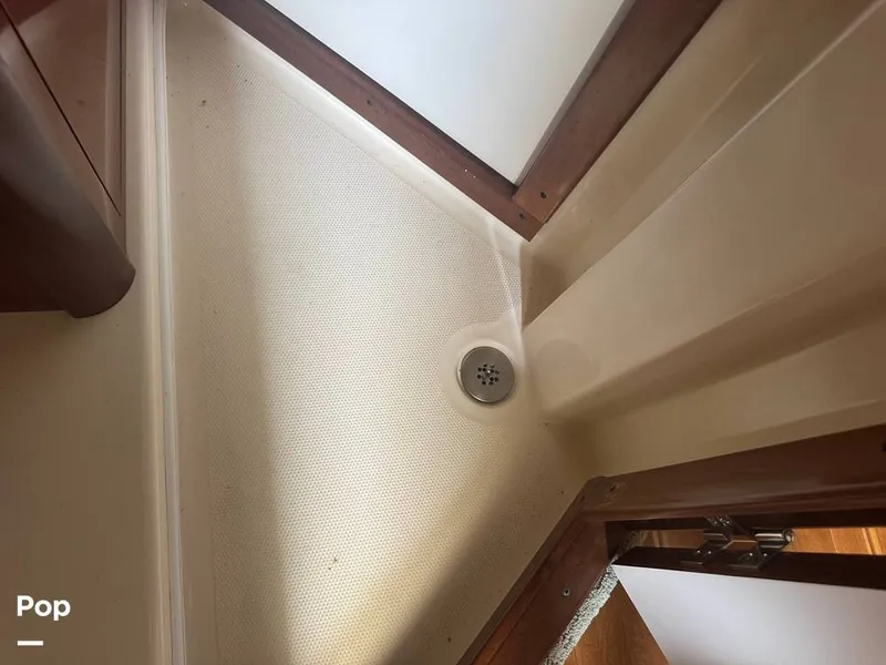 Slide: The Image of Sea Ray 38 Sundancer 2009 - 16324028