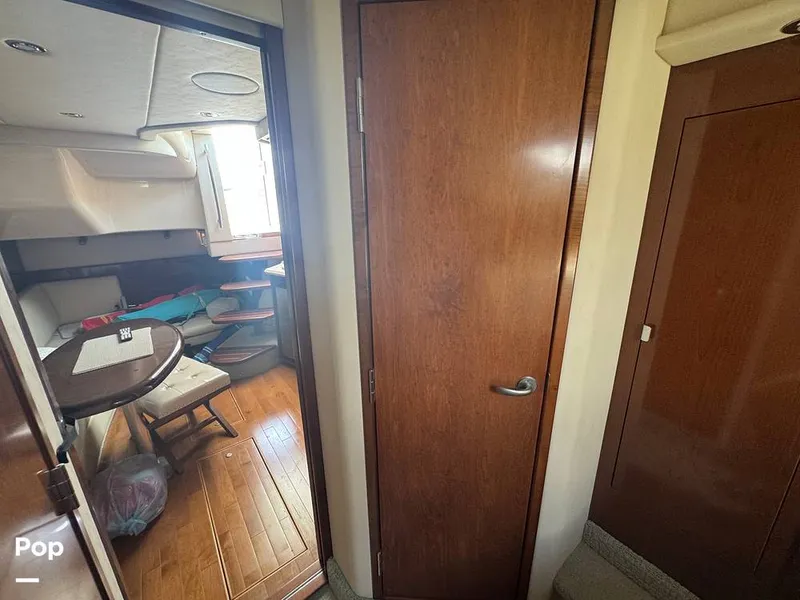 Slide: The Image of Sea Ray 38 Sundancer 2009 - 16324050