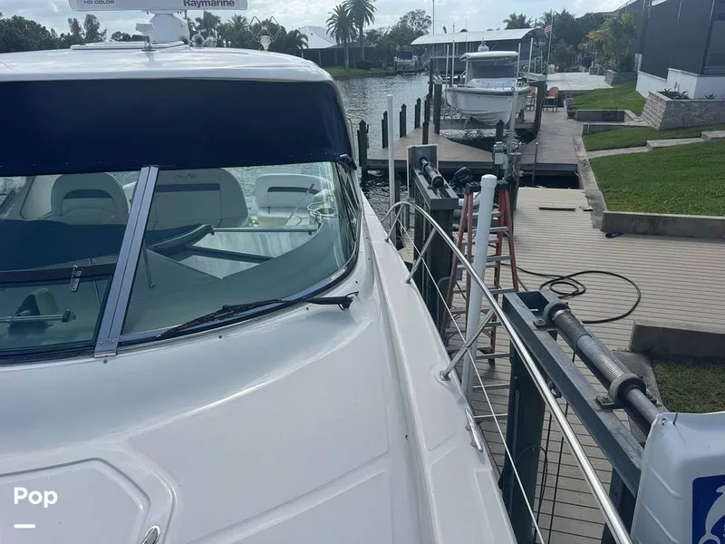 Slide: The Image of Sea Ray 38 Sundancer 2009 - 16323917