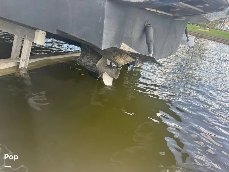 Slide: The Image of Sea Ray 38 Sundancer 2009 - 16323890