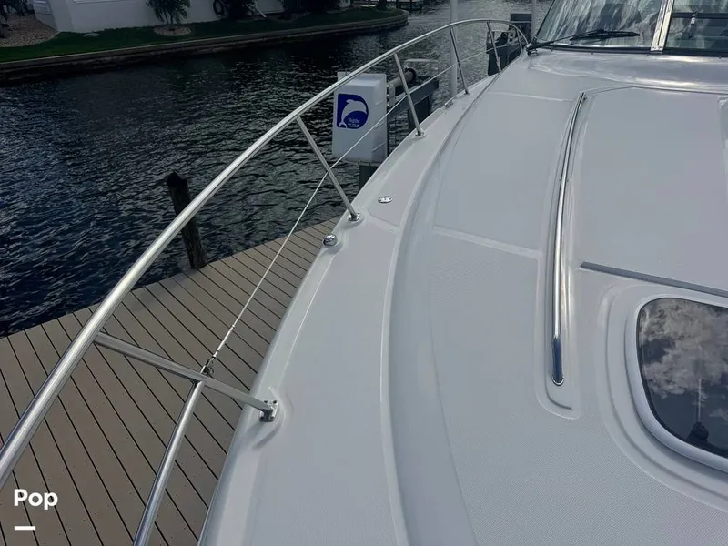 Slide: The Image of Sea Ray 38 Sundancer 2009 - 16323913