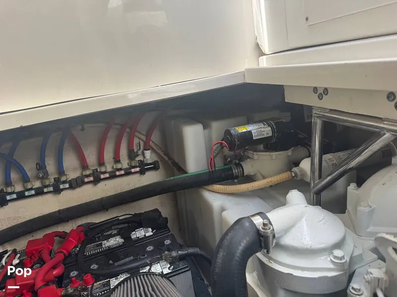 Slide: The Image of Sea Ray 38 Sundancer 2009 - 16324075