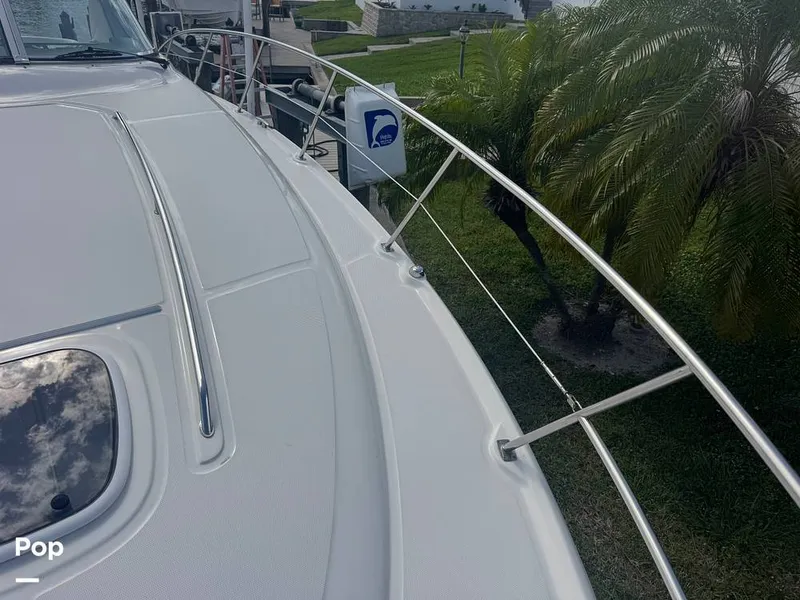 Slide: The Image of Sea Ray 38 Sundancer 2009 - 16323914