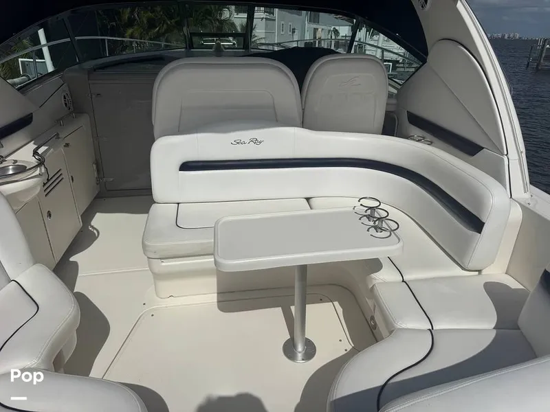 Slide: The Image of Sea Ray 38 Sundancer 2009 - 16323929