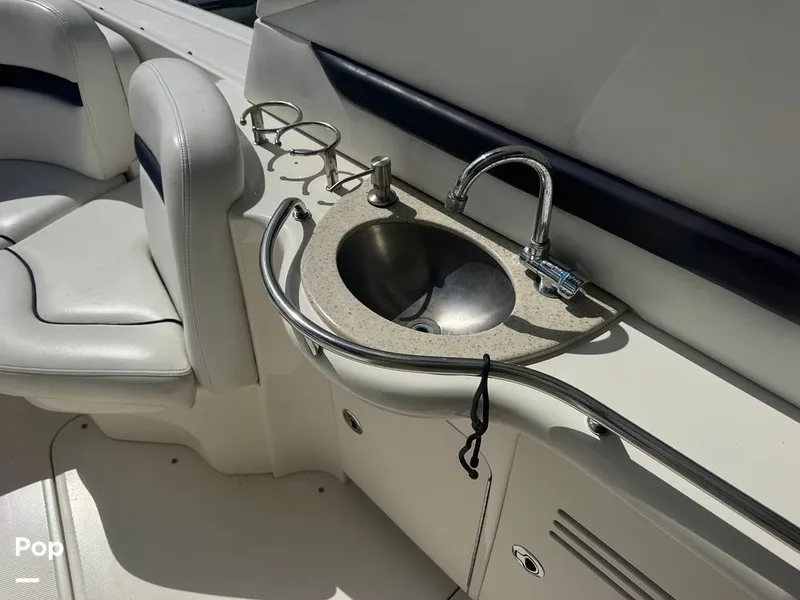 Slide: The Image of Sea Ray 38 Sundancer 2009 - 16323940