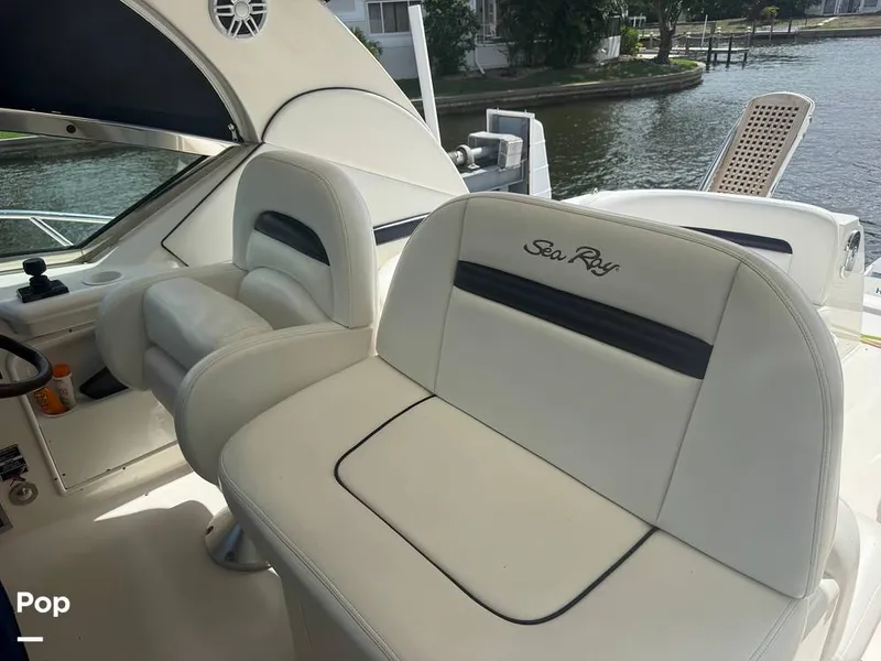 Slide: The Image of Sea Ray 38 Sundancer 2009 - 16323947