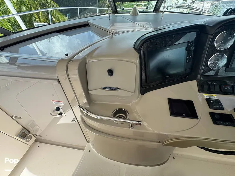 Slide: The Image of Sea Ray 38 Sundancer 2009 - 16323955