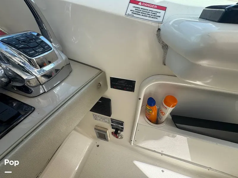 Slide: The Image of Sea Ray 38 Sundancer 2009 - 16323956