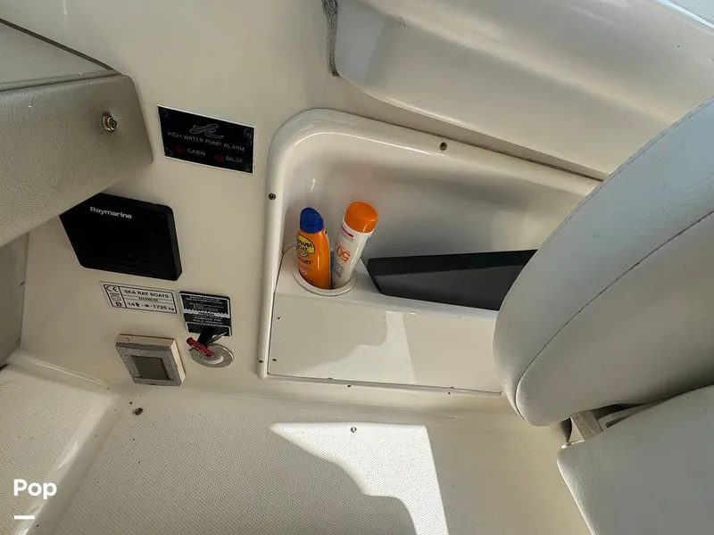 Slide: The Image of Sea Ray 38 Sundancer 2009 - 16323958