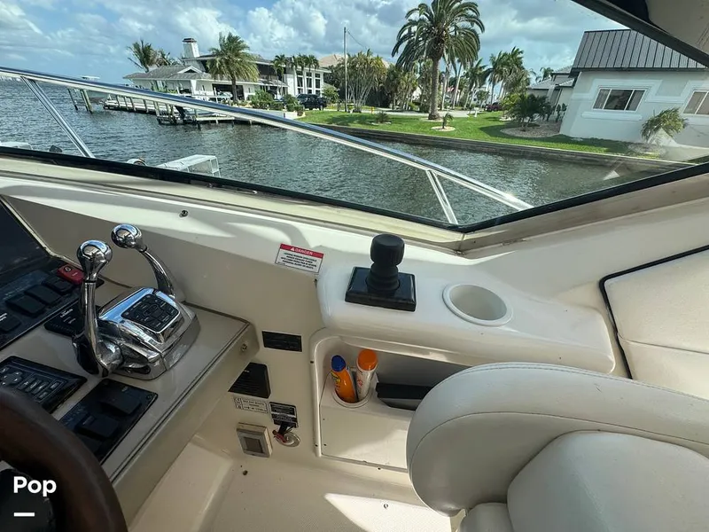 Slide: The Image of Sea Ray 38 Sundancer 2009 - 16323959