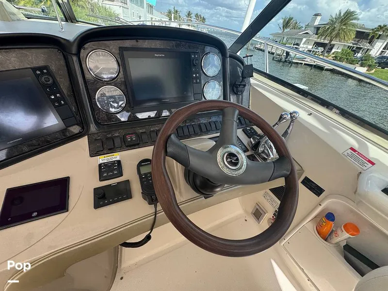 Slide: The Image of Sea Ray 38 Sundancer 2009 - 16323965