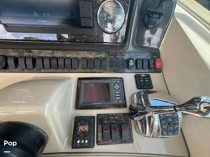 Slide: The Image of Sea Ray 38 Sundancer 2009 - 16323968