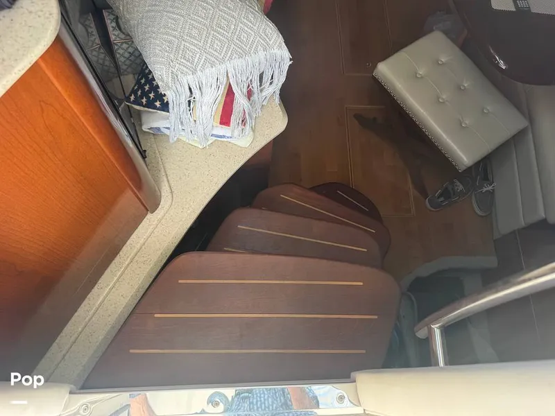 Slide: The Image of Sea Ray 38 Sundancer 2009 - 16323975