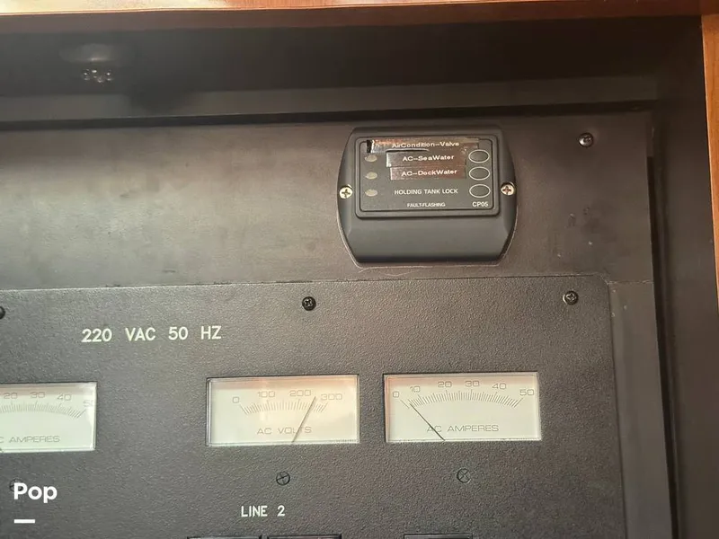 Slide: The Image of Sea Ray 38 Sundancer 2009 - 16323991