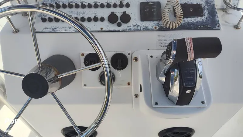 Slide: The Image of Angler 2600 CC 2009 - 16357893