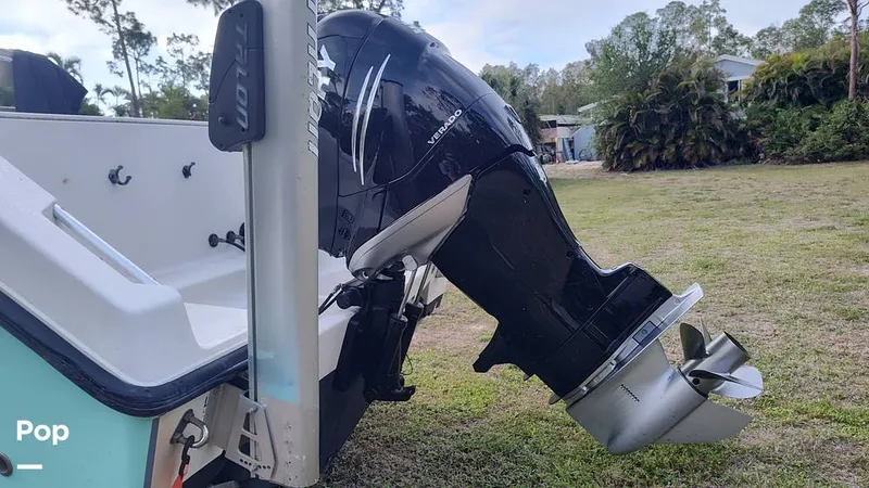 Slide: The Image of Angler 2600 CC 2009 - 16357917