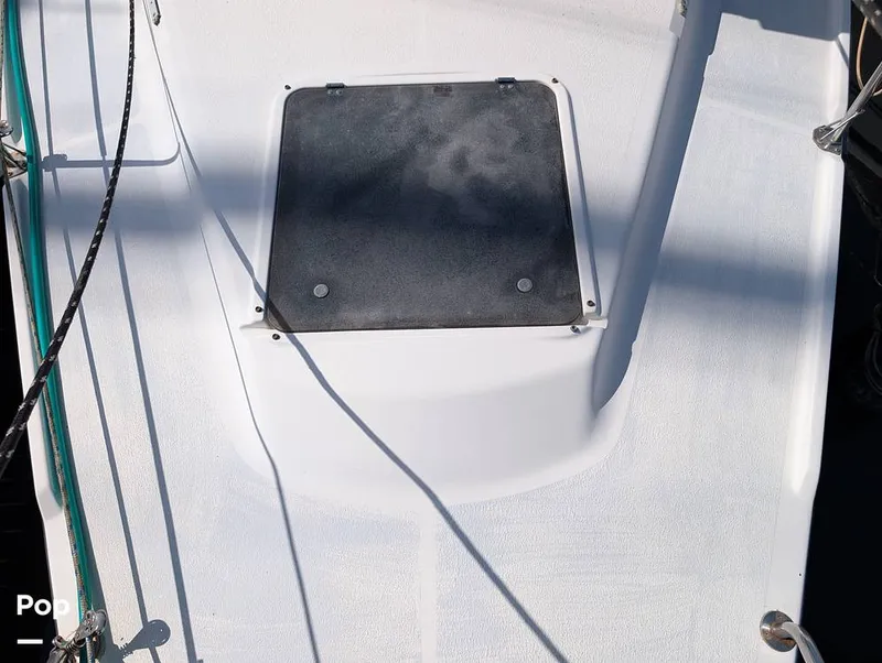 Slide: The Image of Hunter 36 1993 - 16372464