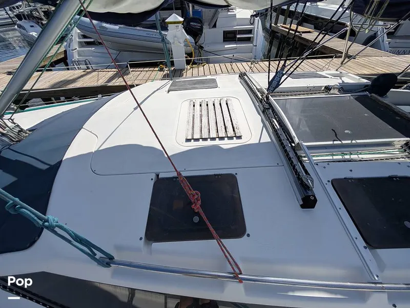 Slide: The Image of Hunter 36 1993 - 16372470